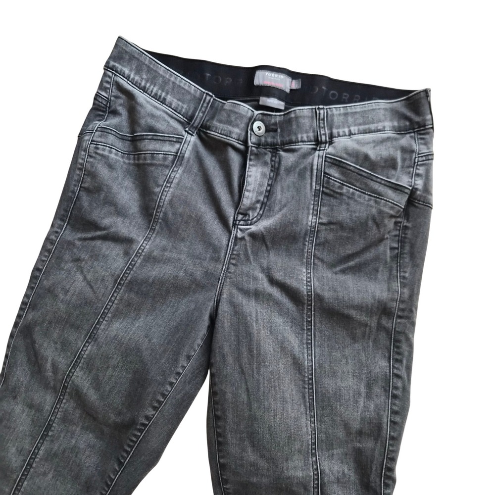 Torrid Bombshell Skinny Jeans Black Grey Faded Super Soft High Rise 18R Seamed